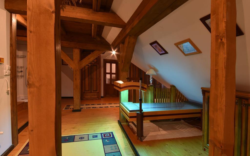Špindlerŭv Mlýn Pension Lucerna מראה חיצוני תמונה