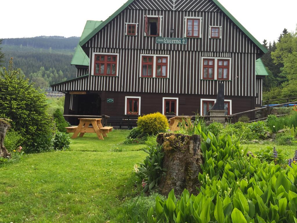 Špindlerŭv Mlýn Pension Lucerna מראה חיצוני תמונה